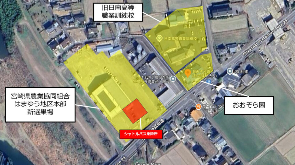 無料駐車場と無料シャトルバス乗降所の案内図